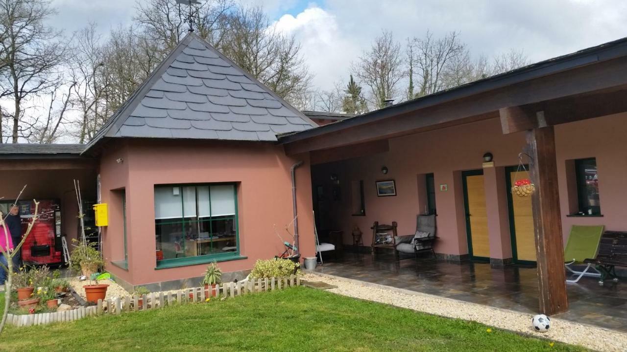 Albergue Paloma Y Lena Саррия Экстерьер фото
