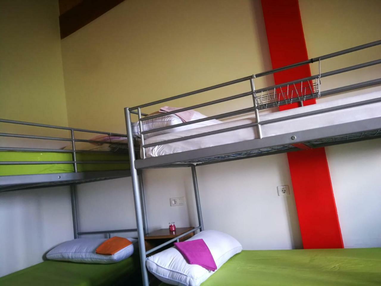 Albergue Paloma Y Lena Саррия Экстерьер фото